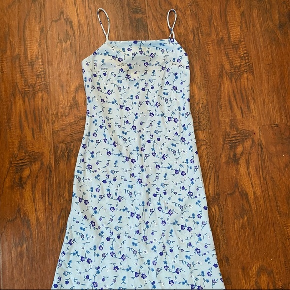 Urban Outfitters Dresses & Skirts - Y2k 90’s blue floral maxi dress